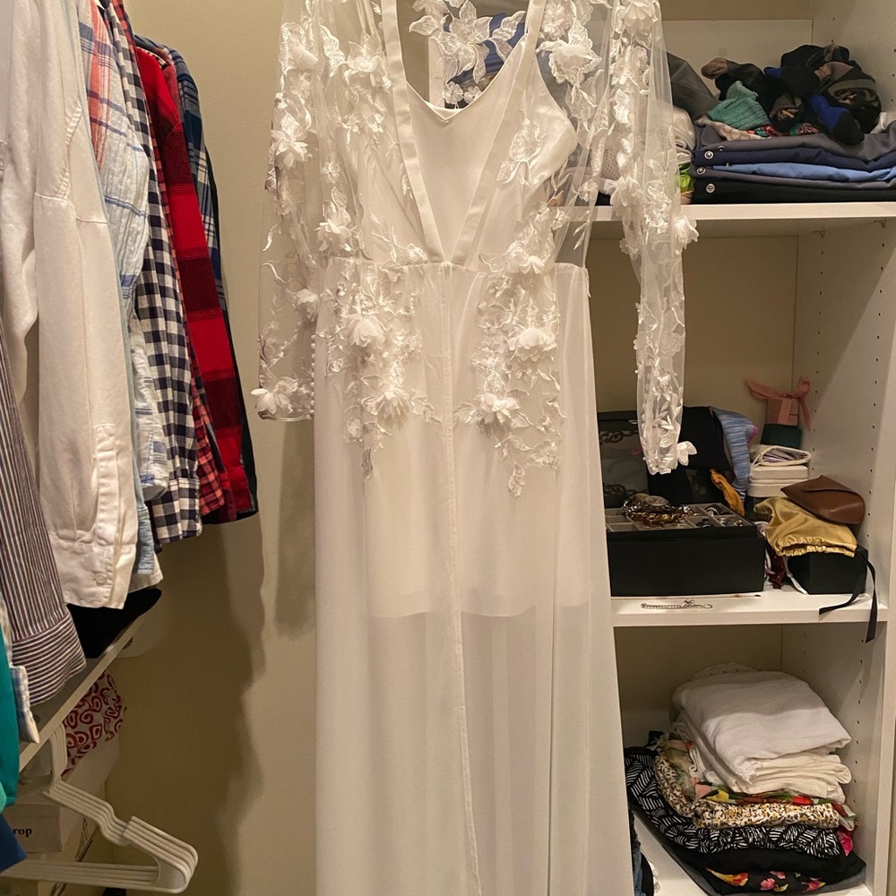 Long Floral Robe from LeRose -Size Medium